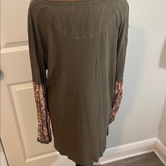 We The Free Olive Green Long Sleeve Top with Paisley Contrast Sleeves - Picture 2 of 6